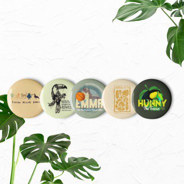Toucan Rescue Ranch | Pin Button Set